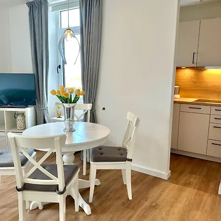 8000 - Meerblick Apartment *